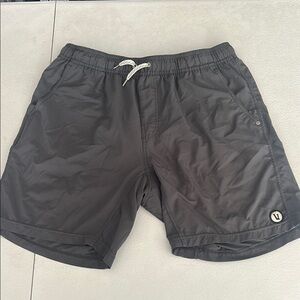 Men's Gray Vuori Kore Shorts - L